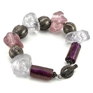 Nugget style bracelet, silver tone findings, excellent condition